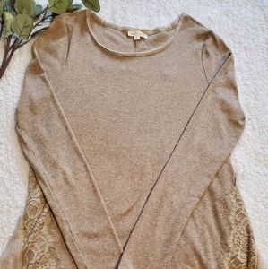 Hem & Thread Ribbed and Lace Detail Tunic